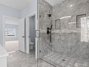 5708 S 142nd Street, Tukwila WA 98168