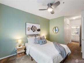 3221 SW Avalon Way 413, Seattle WA 98126