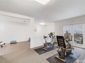 3221 SW Avalon Way 413, Seattle WA 98126