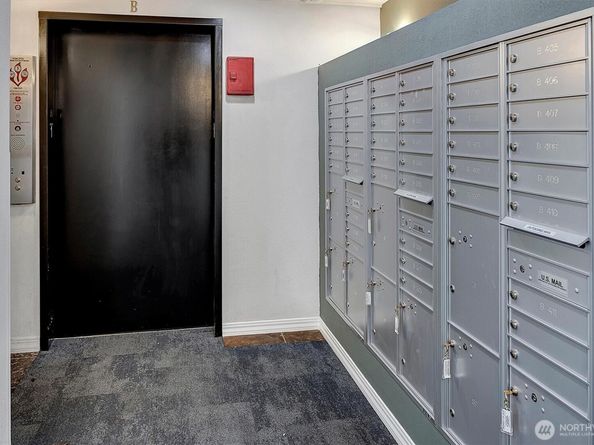 300 10th Avenue B205, Seattle WA 98122