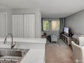 300 10th Avenue B205, Seattle WA 98122