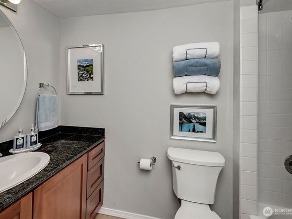 300 10th Avenue B205, Seattle WA 98122