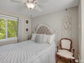 300 10th Avenue B205, Seattle WA 98122