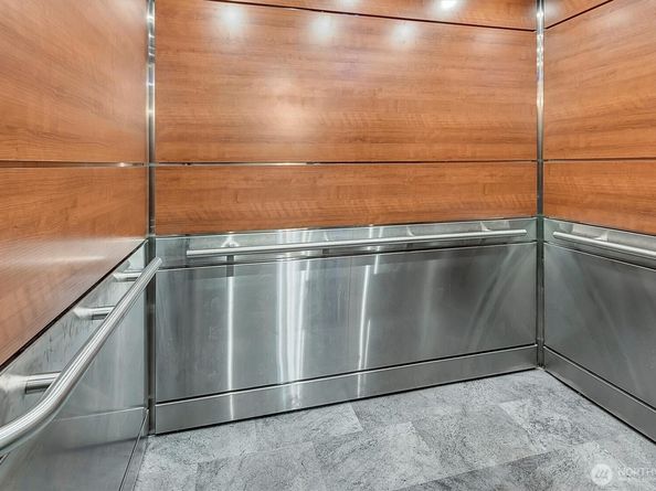 300 10th Avenue B205, Seattle WA 98122