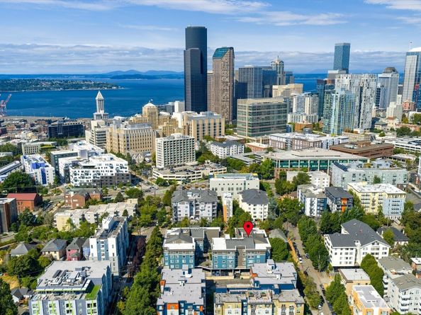 300 10th Avenue B205, Seattle WA 98122