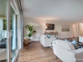 13045 15th Avenue NE, Seattle WA 98125