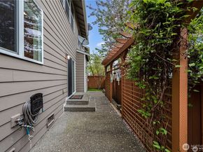 16519 37th Drive SE, Bothell WA 98012