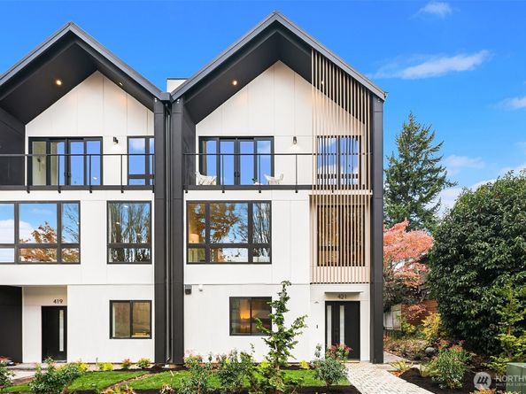 417 99th Avenue NE, Bellevue WA 98004