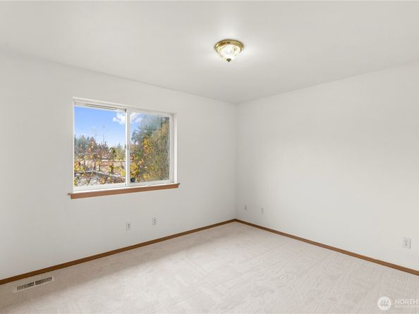 4733 Carlton Road, Everett WA 98203