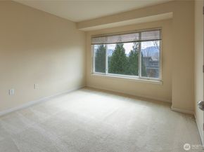 21244 SE 42ND Lane, Issaquah WA 98029