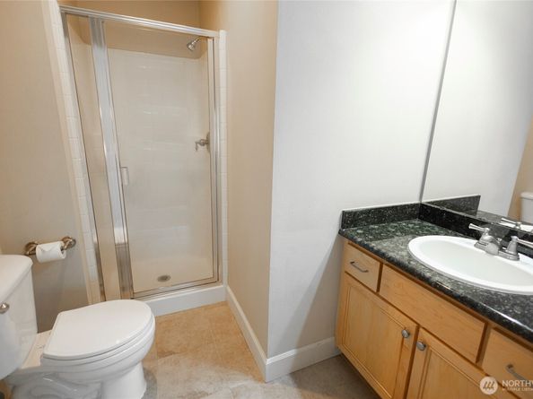 21244 SE 42ND Lane, Issaquah WA 98029