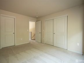 21244 SE 42ND Lane, Issaquah WA 98029