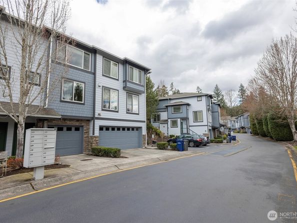 21244 SE 42ND Lane, Issaquah WA 98029