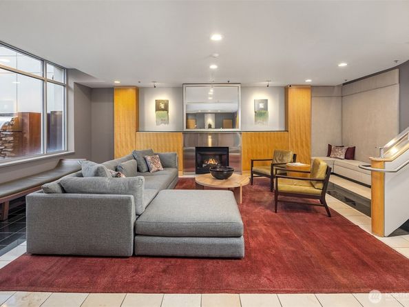 2929 1st Avenue 1200, Seattle WA 98121