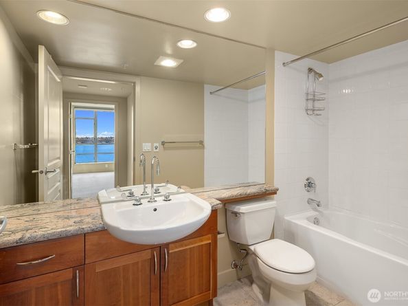 2929 1st Avenue 1200, Seattle WA 98121