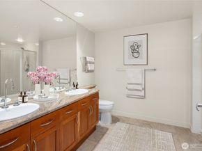 2929 1st Avenue 1200, Seattle WA 98121