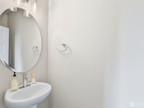 13121 21ST Court NE, Lake Stevens WA 98258