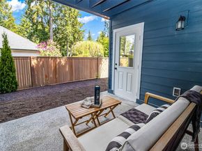 13121 21ST Court NE, Lake Stevens WA 98258