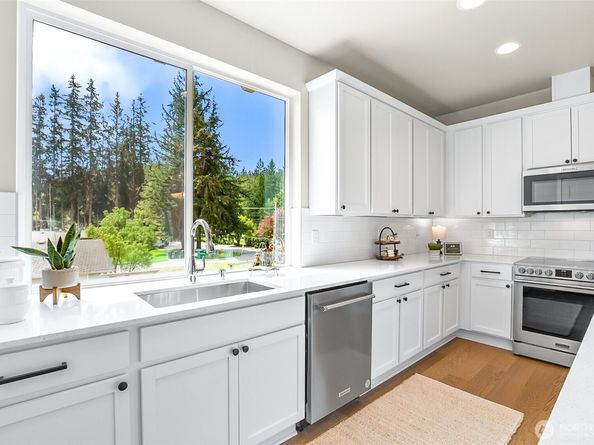 13121 21ST Court NE, Lake Stevens WA 98258