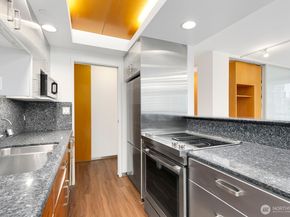 2201 3rd Avenue 2106, Seattle WA 98121