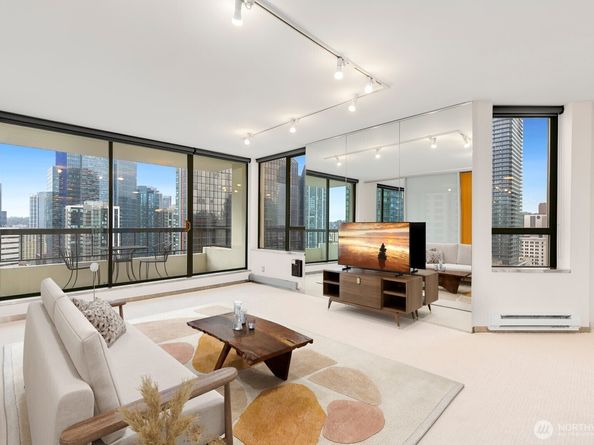 2201 3rd Avenue 2106, Seattle WA 98121