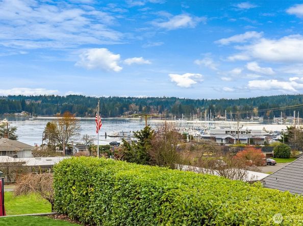 649 NE Sommerseth Street, Poulsbo WA 98370