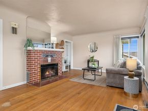 649 NE Sommerseth Street, Poulsbo WA 98370