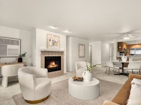 9320 NE Juanita Drive 1B, Kirkland WA 98034