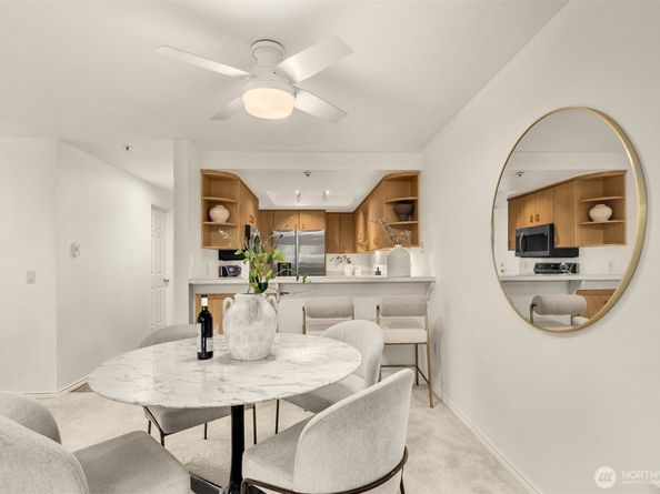 9320 NE Juanita Drive 1B, Kirkland WA 98034