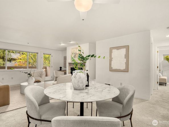 9320 NE Juanita Drive 1B, Kirkland WA 98034