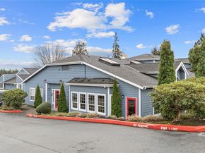 16817 Larch Way F206, Lynnwood WA 98037