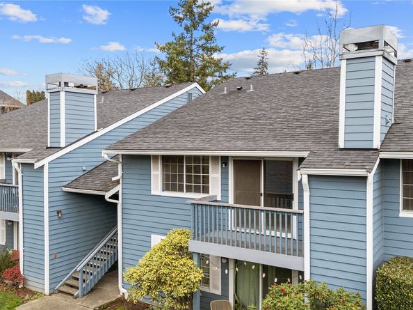 16817 Larch Way F206, Lynnwood WA 98037