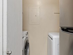 16817 Larch Way F206, Lynnwood WA 98037