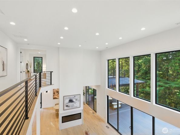 17720 SE 63rd Place, Bellevue WA 98006