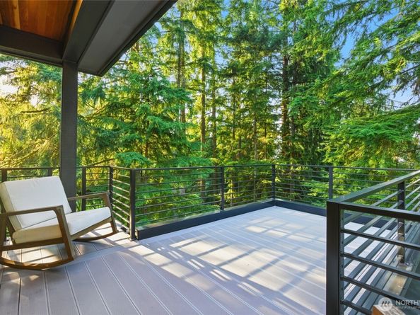 17720 SE 63rd Place, Bellevue WA 98006