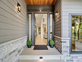 17720 SE 63rd Place, Bellevue WA 98006