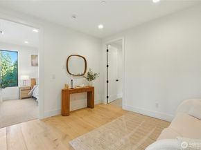 17720 SE 63rd Place, Bellevue WA 98006