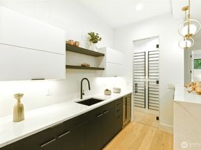 17720 SE 63rd Place, Bellevue WA 98006