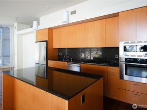 909 5th Avenue 204, Seattle WA 98164