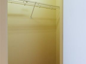 909 5th Avenue 204, Seattle WA 98164