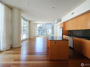 909 5th Avenue 204, Seattle WA 98164