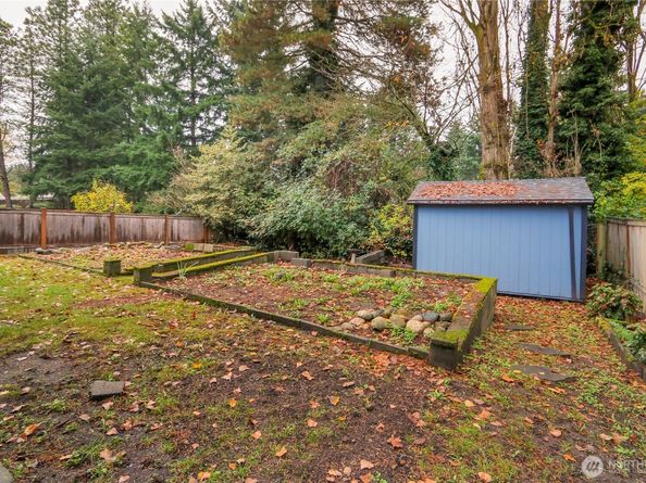 13018 27th Avenue NE, Seattle WA 98125