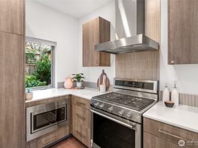 730 25th Avenue S, Seattle WA 98144