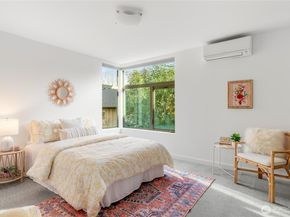 730 25th Avenue S, Seattle WA 98144