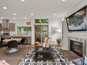 730 25th Avenue S, Seattle WA 98144