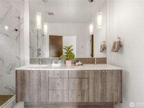 730 25th Avenue S, Seattle WA 98144