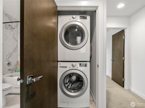 730 25th Avenue S, Seattle WA 98144