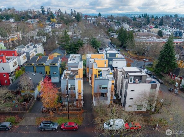 730 25th Avenue S, Seattle WA 98144