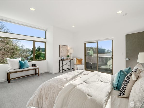 730 25th Avenue S, Seattle WA 98144