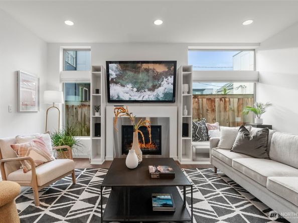 730 25th Avenue S, Seattle WA 98144